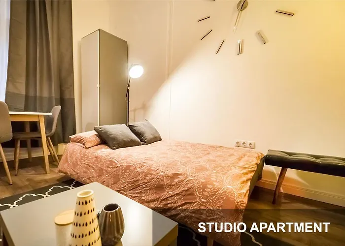 Bpr Whistle Arts Industrial Apartment